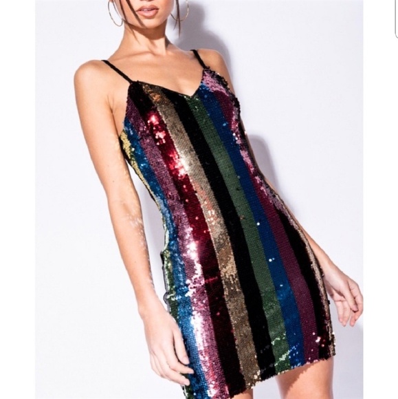 🥂🎈Fabulous Black/Color Sequined Mini - Picture 2 of 2